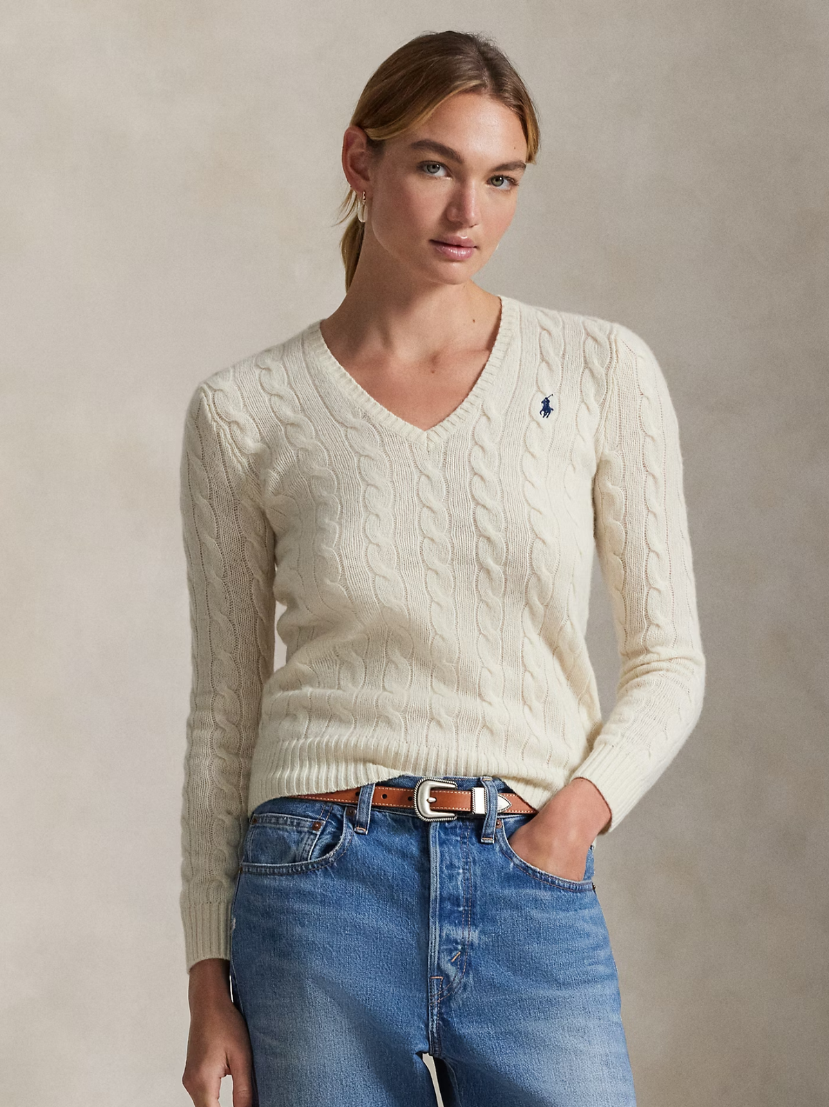 RALPH LAUREN WOMEN Cable-Knit Wool-Cashmere V-Neck Sweater Cream